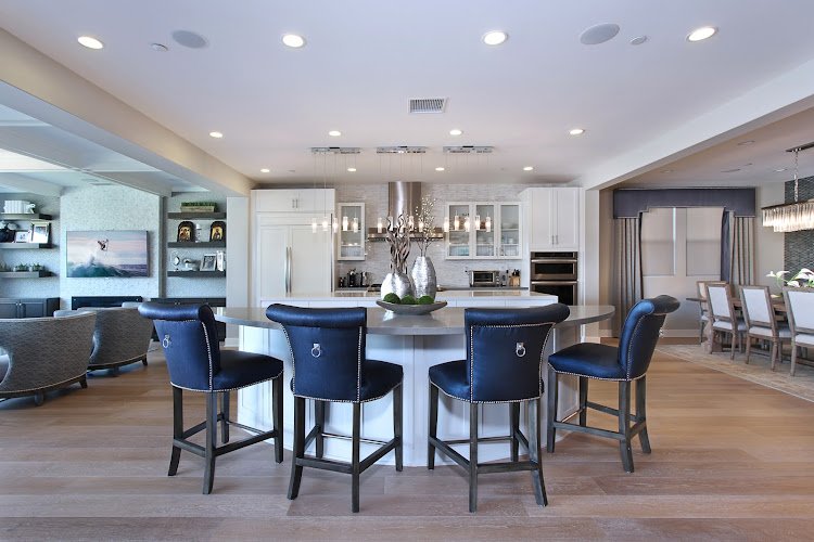 49405 27 diamonds interior design 1