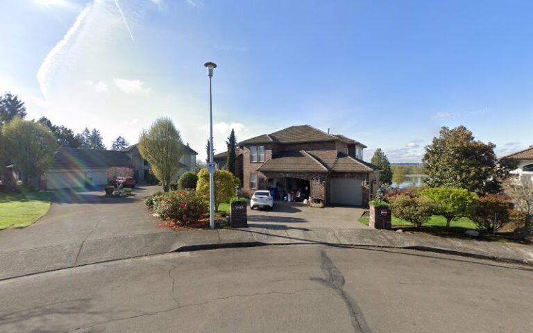 49436 devine interiors 768x480