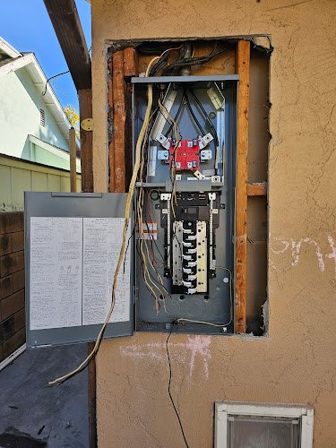 49857 bm electrical services 1