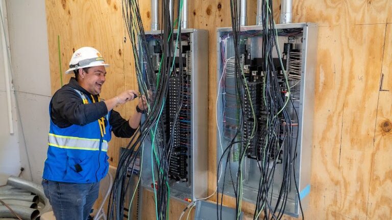 51089 lumanation electric 1 768x432