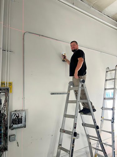 52232 carpenter electrician bell 1