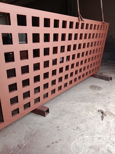 52803 fencecrete america 1