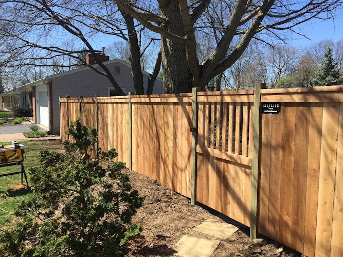 53385 elevated fence 1