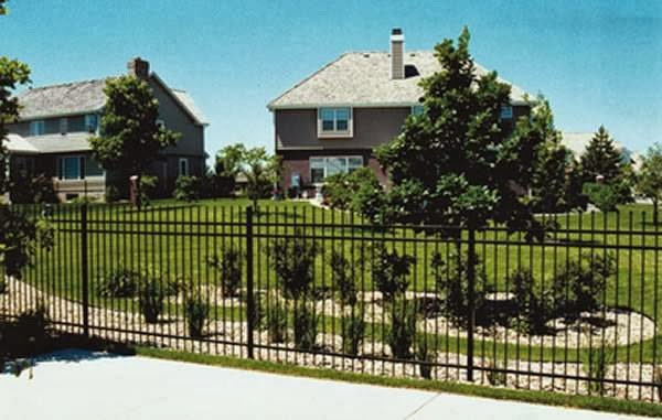 54181 metropolitan fence 3