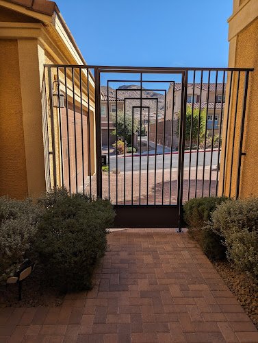 54486 the gate factory iron gates rv gates motorized gates metal side yard gates 1