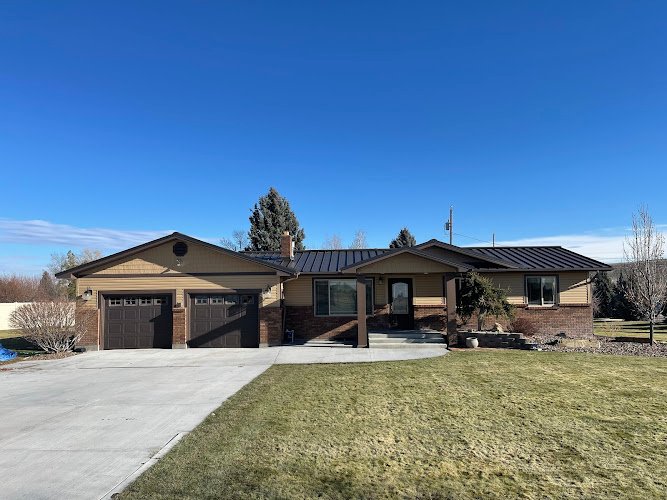 5456 boise roofing and gutters 1