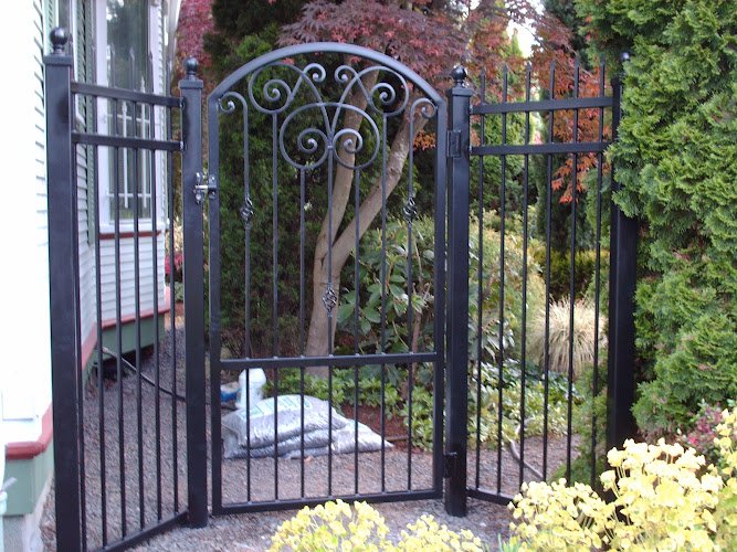 54597 west meyer fence 1