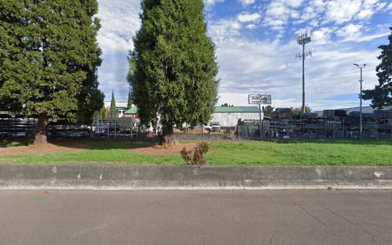 54643 clackamas fence co 1 768x480