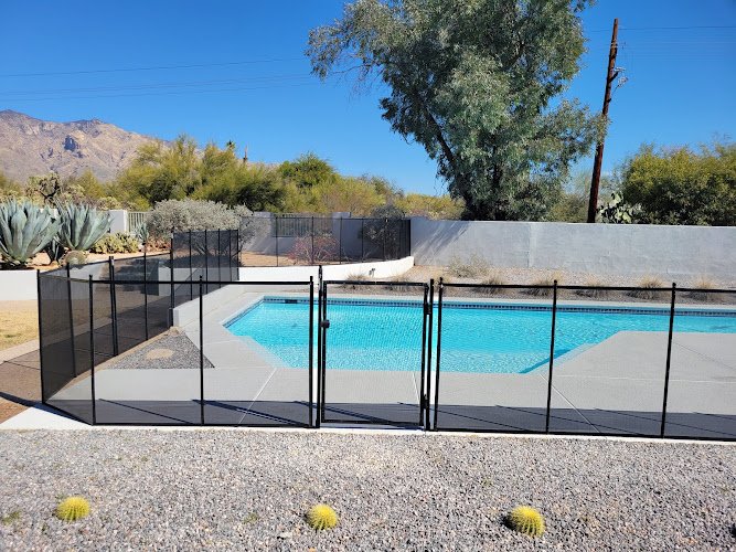 55423 protect a child pool fence 1