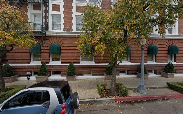 55528 aaa electric gate repair fresno 1 768x480