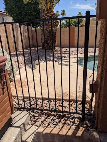 55569 kurts iron pool fencing 1