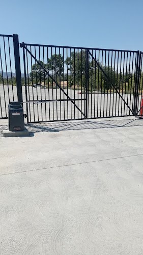 55611 bayshore fence co 1