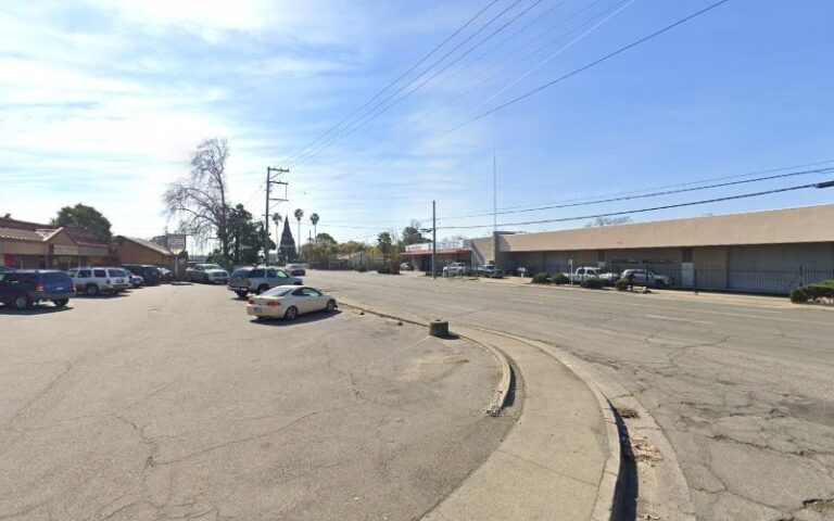 55617 sacramento fence repair and installation in sacramento 1 768x480