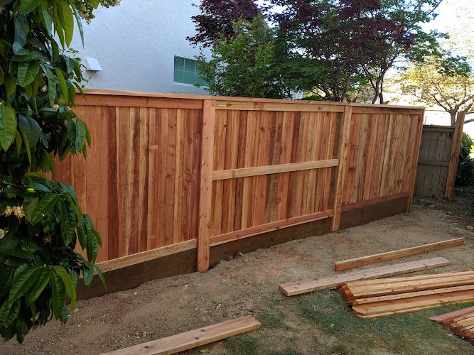 55690 aguilar fence 1
