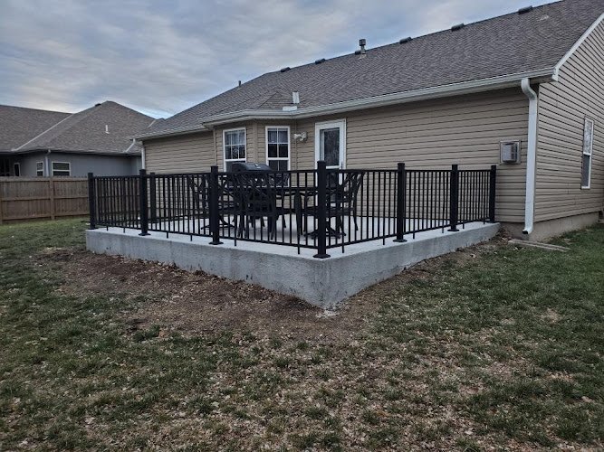 55902 kansas city top tier exteriors 1