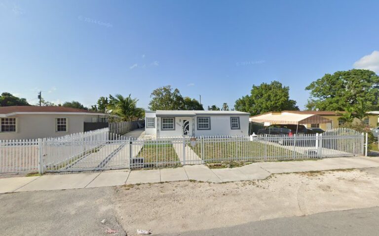 56266 machado fence 1 768x480