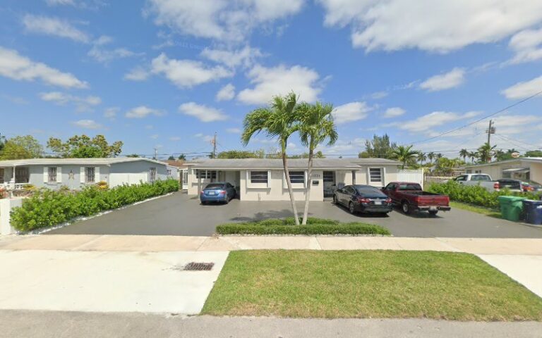 56278 new style fence gate 768x480