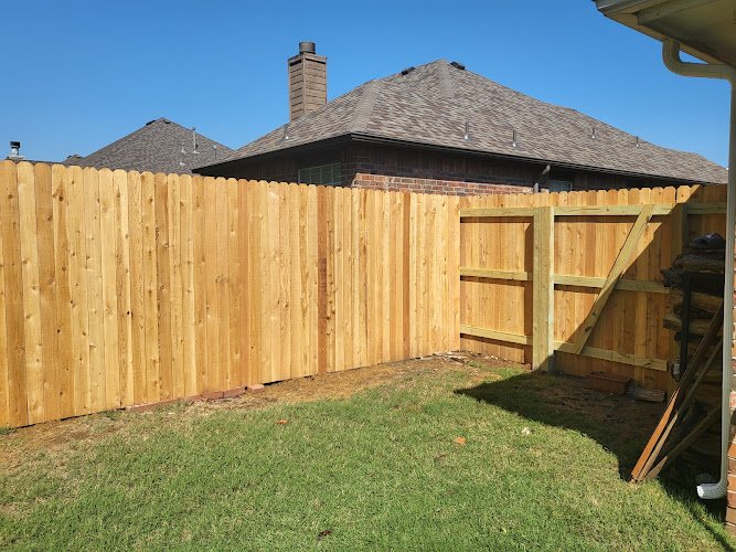 56592 broken arrow fencing 1