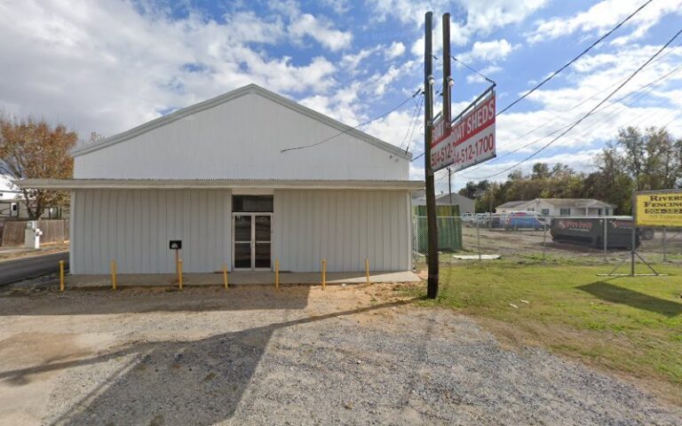 56926 riverside fencing 1 768x480