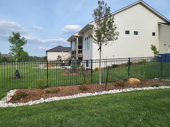 57014 daniels lawn and landscaping service 1