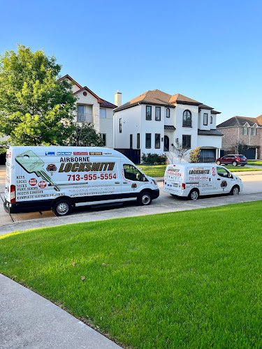 57781 airborne locksmith 1