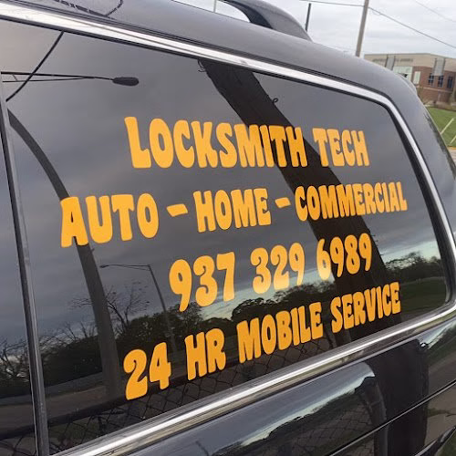 58505 locksmith tech 1