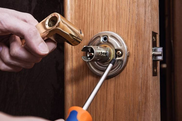 58940 usa locksmith service