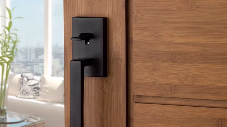 58955 west hartford lock 1 768x432