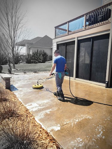 5918 agent clean of des moines