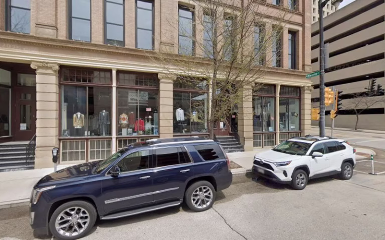 59225 milwaukee tree 1 768x480