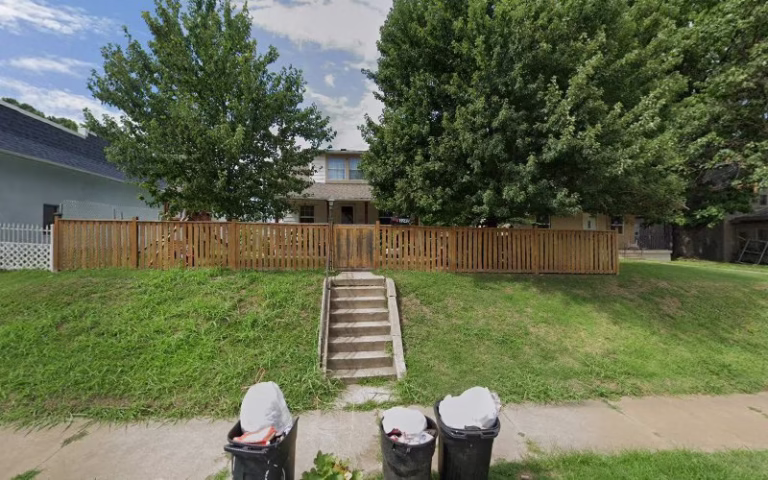 60160 green solutions tree service 768x480