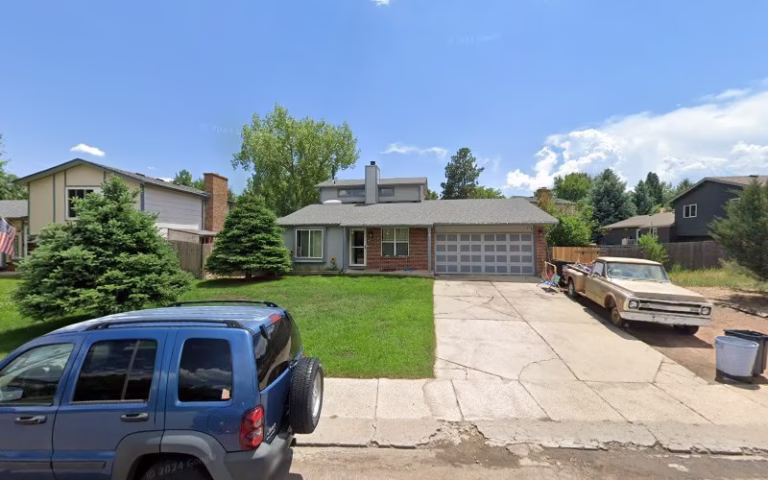 60282 old city legends tree service 768x480