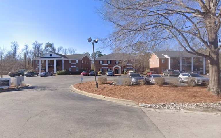 60591 broadleaf tree and shrub 2 768x480