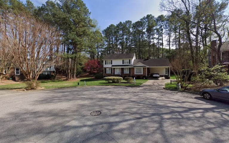 60623 eternaloak tree service 1 768x480