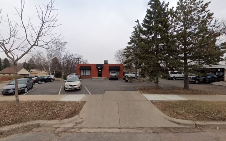 61062 matts tree service 1 768x480