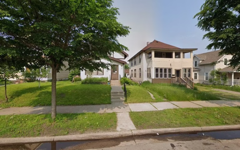 61130 holloway tree service 1 768x480