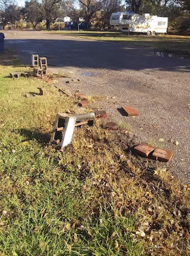 61910 graves tree service and landscaping