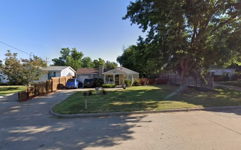 61919 wichita tree tamers 768x480