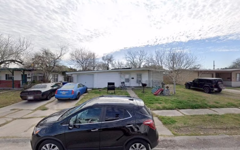 62719 green tree service of corpus christi 768x480