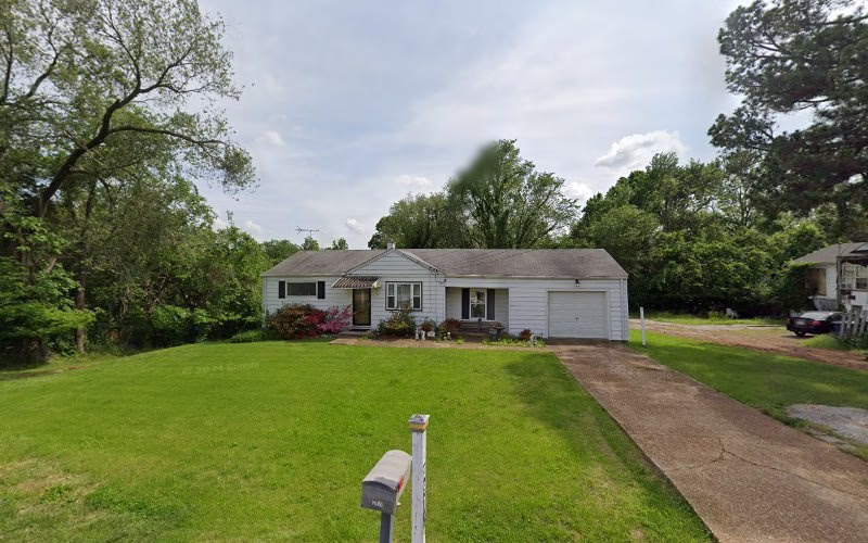 63456 more tree service 1