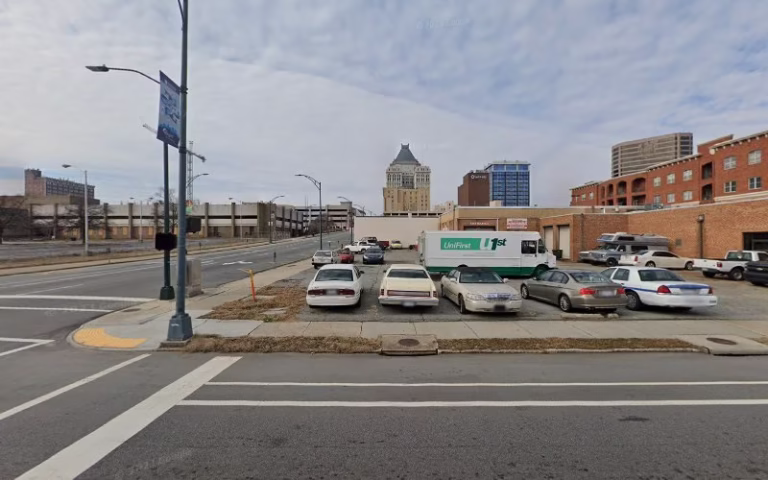 63957 woodchuck tree services inc 768x480