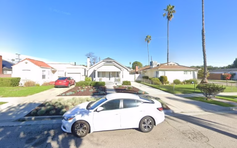 67844 bug doctor exterminator co 1 768x480