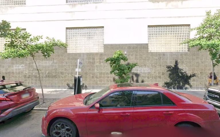 68626 crittercrisis management 1 768x480