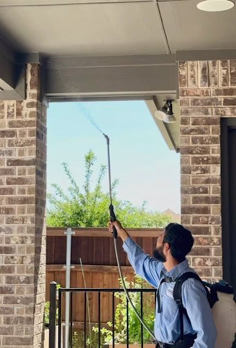 69075 sureguard lawn pest 1