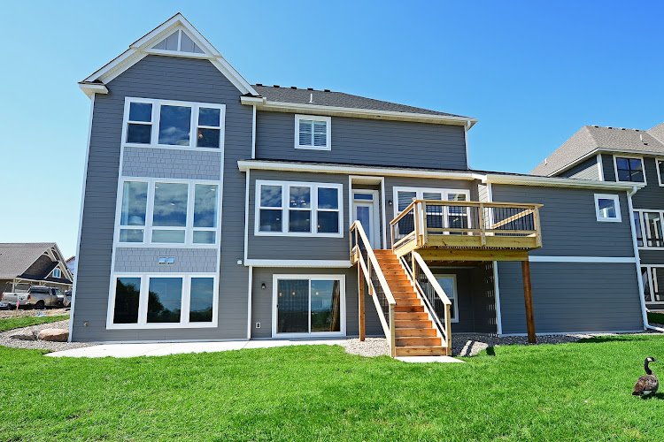 6957 husker hammer siding windows roofing 1