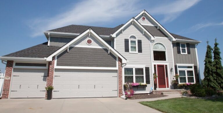 6978 united services 1 768x389