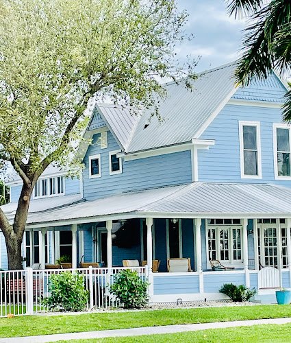 7011 180 degrees home renovations 1