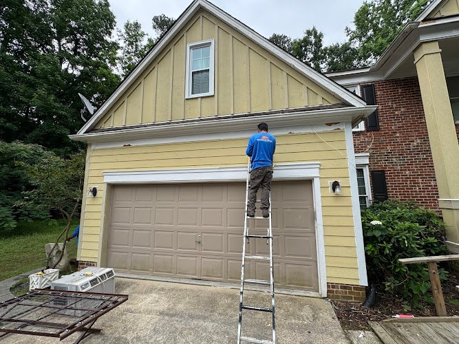 7079 redwood exteriors 1