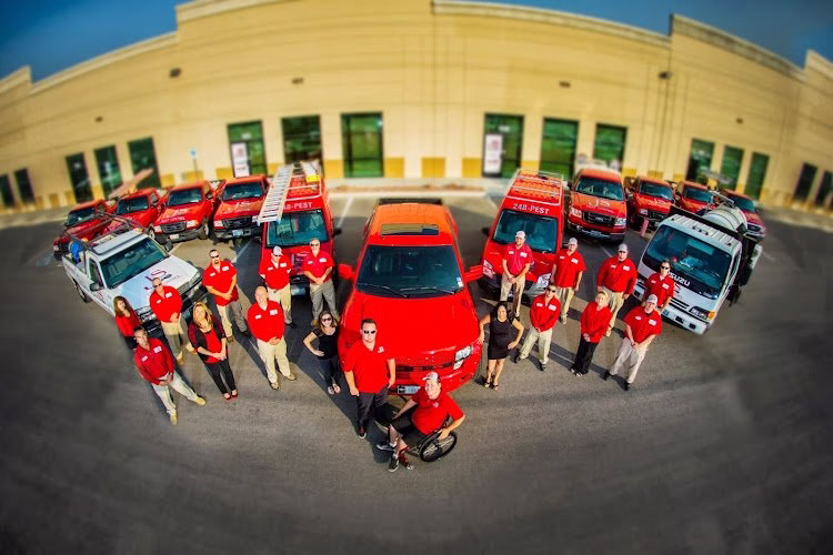 71671 js pest control 1