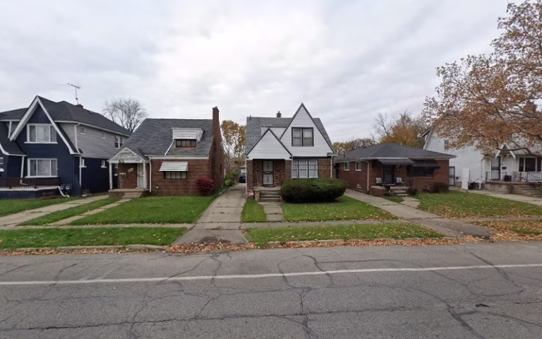 71900 motor city pest control 768x480